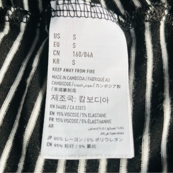 AMERICAN Eagle tank top floral embroidered black white horizontal striped size s - Picture 6 of 10